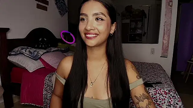 Snapshot of mia_yireth chatting on 18, 9, 2025 mia yireth online show from 18, 9, 2025