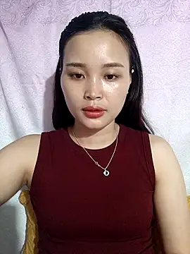 Lili lovely online show from 15, 9, 2025