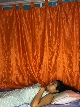 Nezuko-uWux online show from 22, 10, 2025