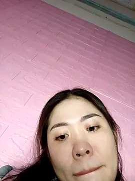 Cherry pusy online show from 4, 10, 2025