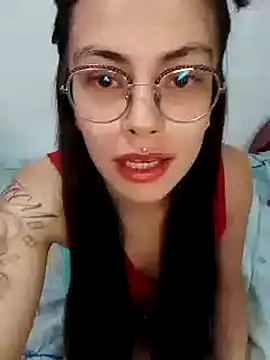 Snapshot of Kylie_Rivers chatting on 2, 10, 2025 Kylie Rivers online show from 2, 10, 2025