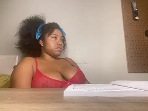 princesslivv online show from 10, 6, 2026