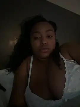 Snapshot of princesslivv chatting on 22, 6, 2026 princesslivv online show from 22, 6, 2026