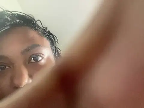 Snapshot of princesslivv chatting on 23, 6, 2026 princesslivv online show from 23, 6, 2026