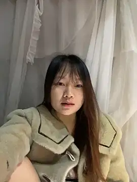 Hinne07 online show from 2, 12, 2025