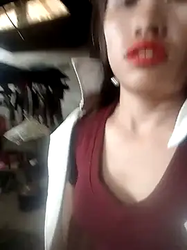 Snapshot of rubi_bae chatting on 2, 4, 2026 rubi bae online show from 2, 4, 2026