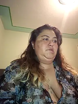 curvy diva  online show from 1, 2, 2026