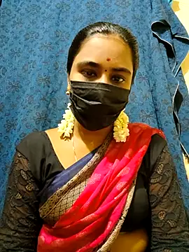 mini-queen online show from 6, 11, 2025