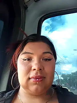 snow belle online show from 26, 10, 2025