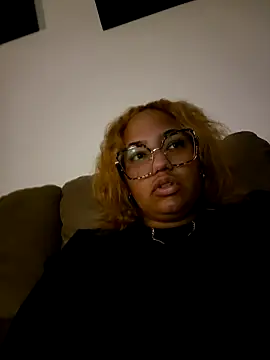 Snapshot of StylishEchium chatting on 5, 6, 2026 StylishEchium online show from 5, 6, 2026