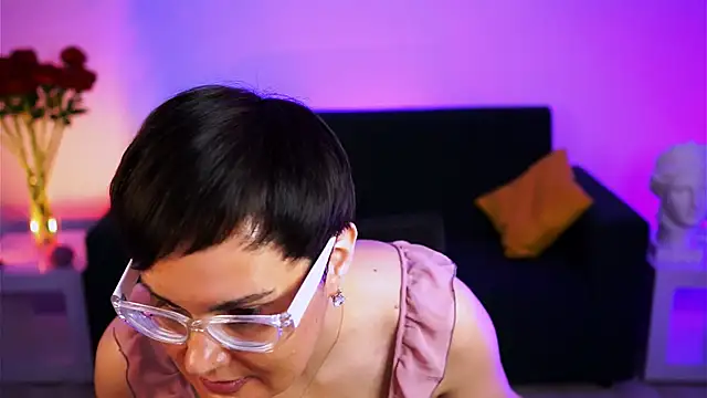 LauraDavidsons online show from 10, 3, 2026