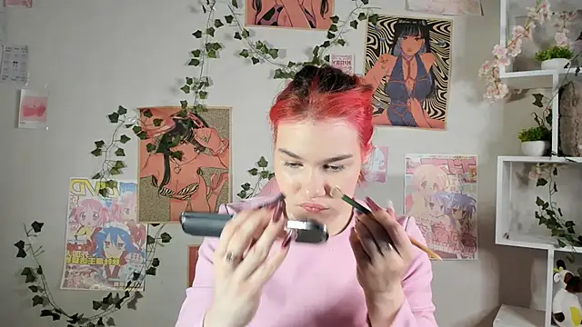 MauraSpurrier online show from 12, 10, 2025