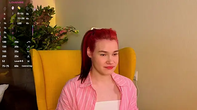 MauraSpurrier online show from 16, 10, 2025