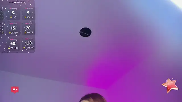 Emilywillis8 online show from 22, 9, 2025