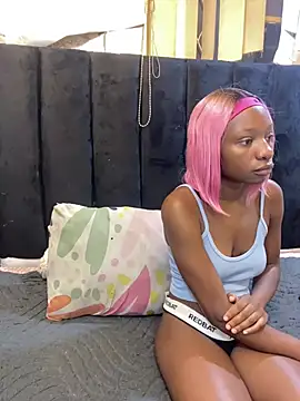 SexyPetitex25 online show from 23, 3, 2026