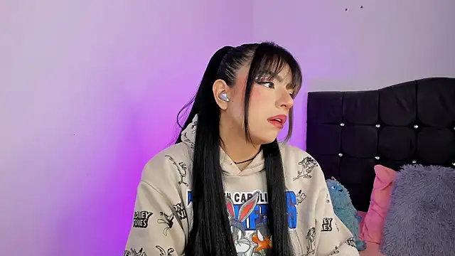 Snapshot of sammy_bunny1 chatting on 28, 11, 2025 sammy bunny1 online show from 28, 11, 2025