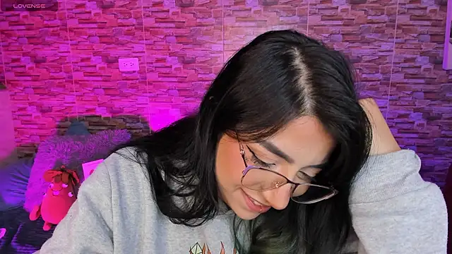 Snapshot of sammy_bunny1 chatting on 18, 2, 2026 sammy bunny1 online show from 18, 2, 2026