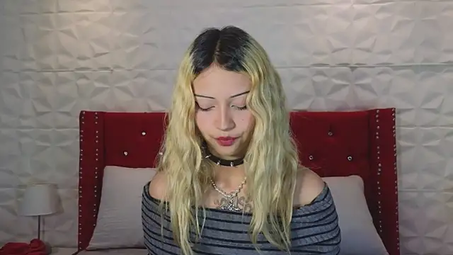 Lucy n pink online show from 24, 10, 2025