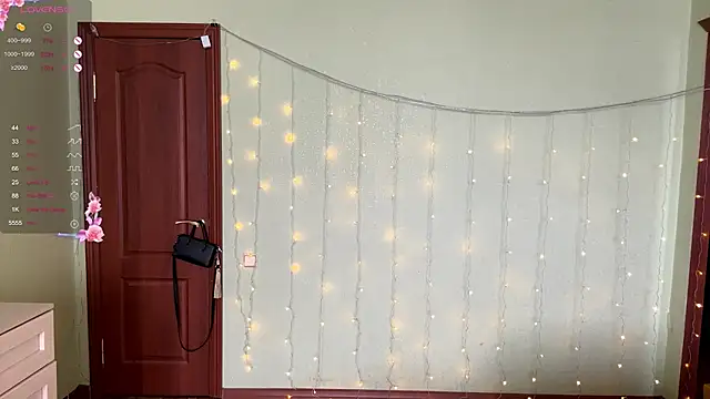 Snapshot of SweetJinny88 chatting on 10, 3, 2026 SweetJinny88 online show from 10, 3, 2026