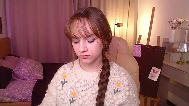 Snapshot of Jamie_Chung chatting on 22, 11, 2025 Jamie Chung online show from 22, 11, 2025