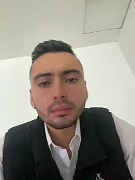 cristopher wallacee online show from 11, 10, 2025