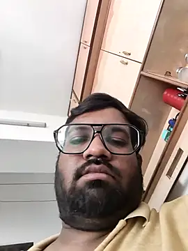 vinay smalldick online show from 21, 3, 2026