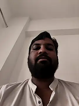 vinay smalldick online show from 2, 4, 2026