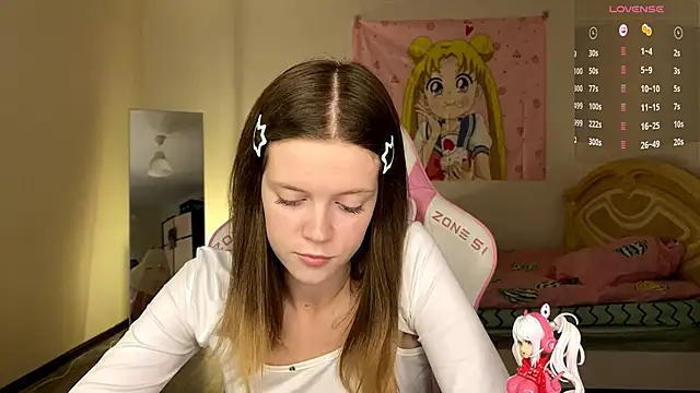 VibeQueenLucy online show from 28, 10, 2025