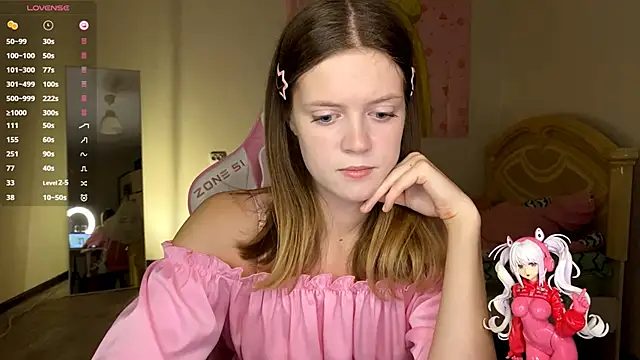 VibeQueenLucy online show from 30, 10, 2025