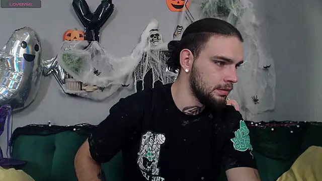 DanyelCarter online show from 30, 10, 2025