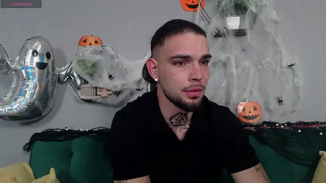 DanyelCarter online show from 1, 11, 2025