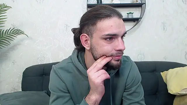 DanyelCarter online show from 11, 11, 2025