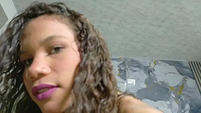 AngelineJolie online show from 16, 9, 2025