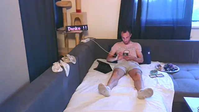 cum2camboys online show from 2, 6, 2026