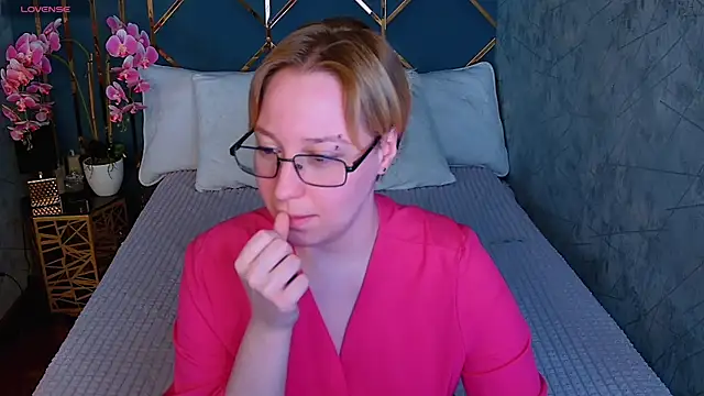 Snapshot of AlexandraGreen chatting on 30, 5, 2026 AlexandraGreen online show from 30, 5, 2026