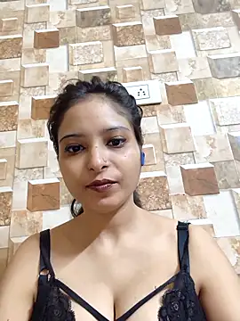 Snapshot of QUEEN-ADITI chatting on 28, 11, 2025 QUEEN-ADITI online show from 28, 11, 2025