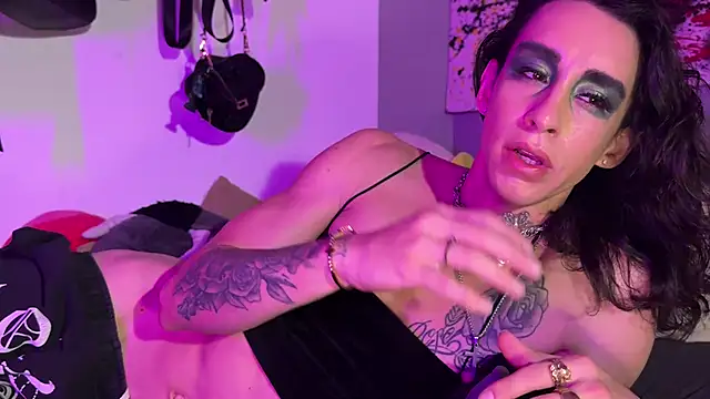 xoFrankie online show from 25, 9, 2025