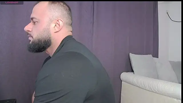 RickyMiami1 online show from 5, 10, 2025