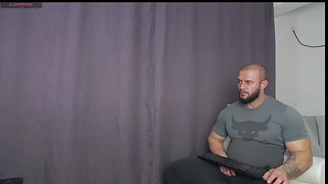 RickyMiami1 online show from 5, 11, 2025