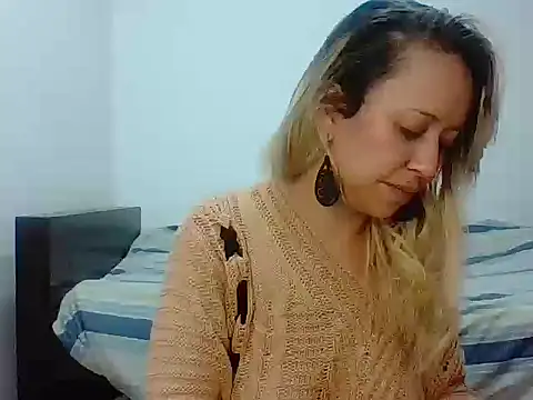 leah susman online show from 25, 10, 2025