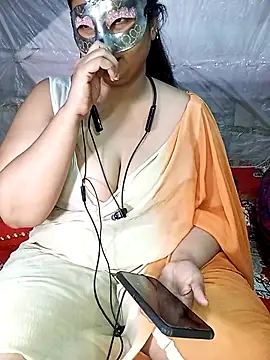 Tanisha-Chy online show from 24, 11, 2025