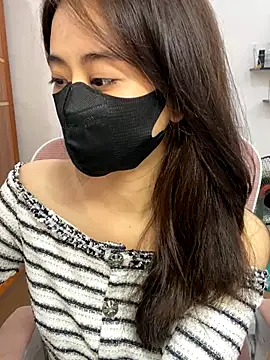 Mochi21 online show from 23, 11, 2025