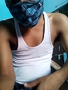 Snapshot of YourTarzan chatting on 23, 9, 2025 YourTarzan online show from 23, 9, 2025