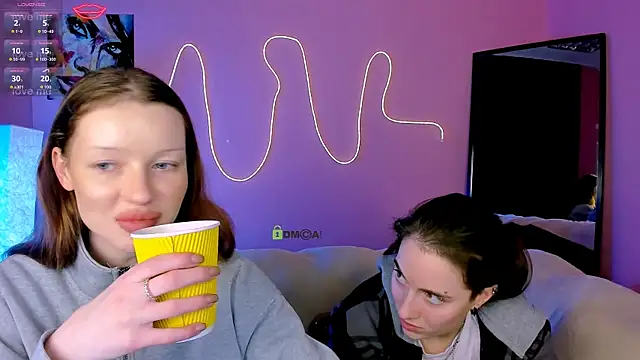 Snapshot of khloebeauty chatting on 27, 2, 2026 khloebeauty online show from 27, 2, 2026