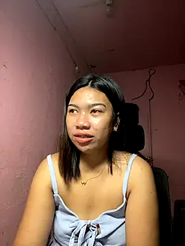 Snapshot of aniya_04 chatting on 26, 10, 2025 aniya 04 online show from 26, 10, 2025