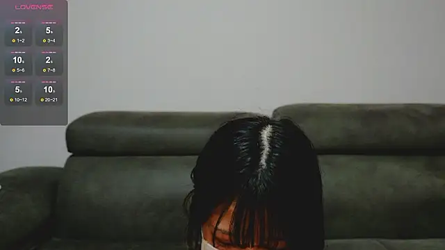 yua    chan online show from 14, 9, 2025