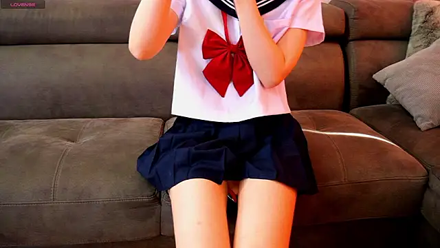 yua    chan online show from 1, 10, 2025