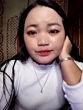 Snapshot of lusy-000 chatting on 14, 11, 2025 lusy-000 online show from 14, 11, 2025