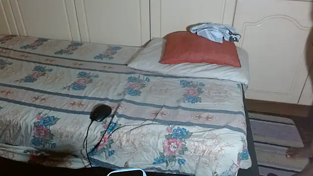 xfoxybrownxx online show from 19, 9, 2025