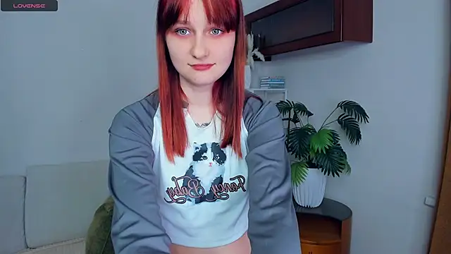 KatyKufel online show from 18, 11, 2025